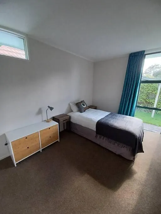 Glenholme 2 Bedroom Town House Роторуа